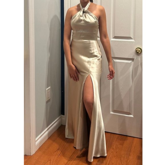 Evening Gown - Picture 3 of 6